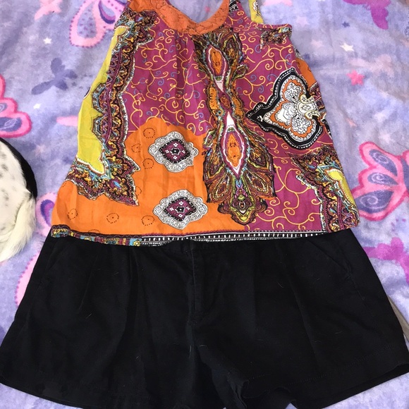 Old Navy Pants - Short and shirt bundle, Old Navy short, Uproar top